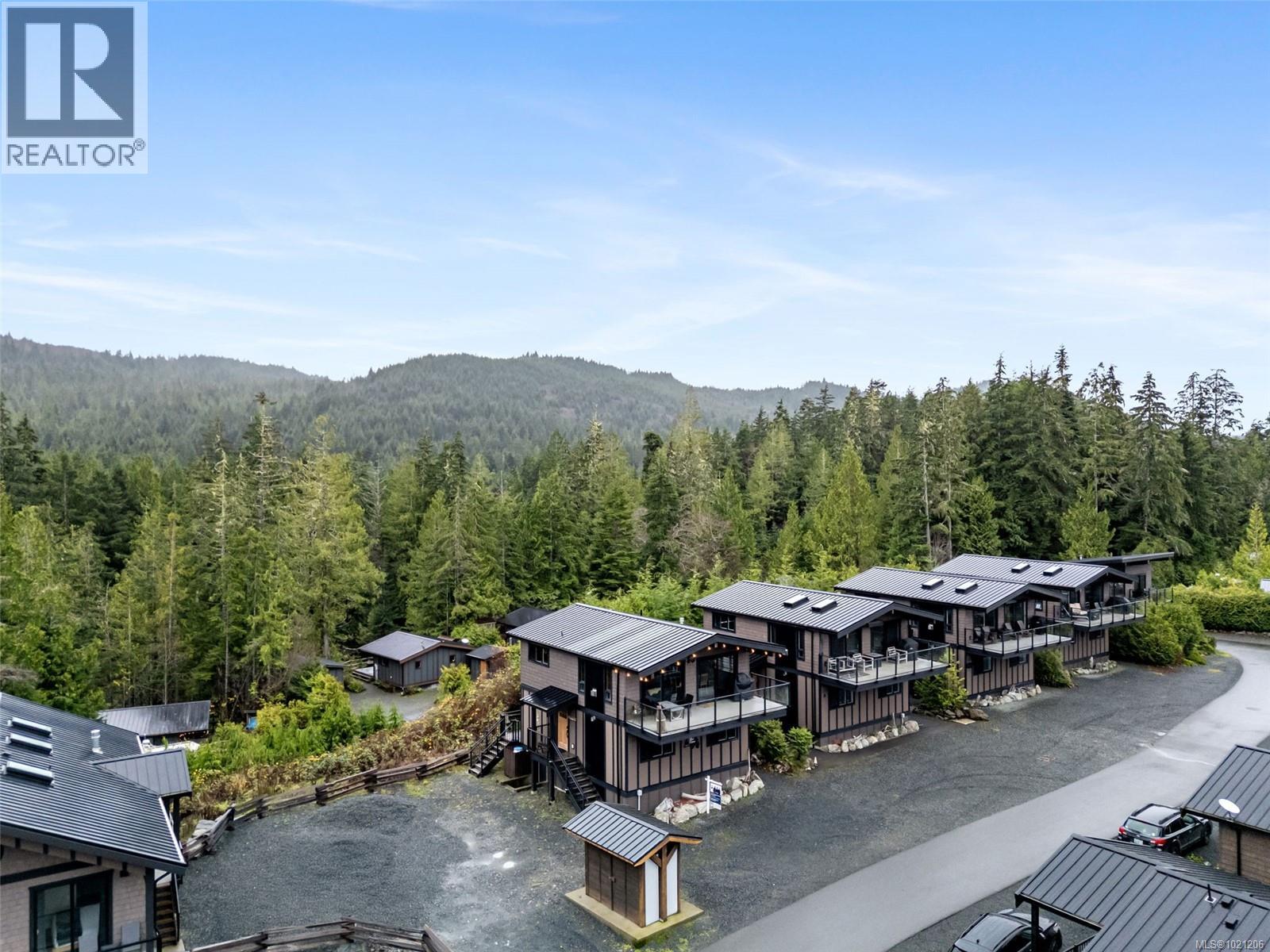 221 6596 Baird Rd, Port Renfrew, British Columbia  V0S 1K0 - Photo 37 - 1021206