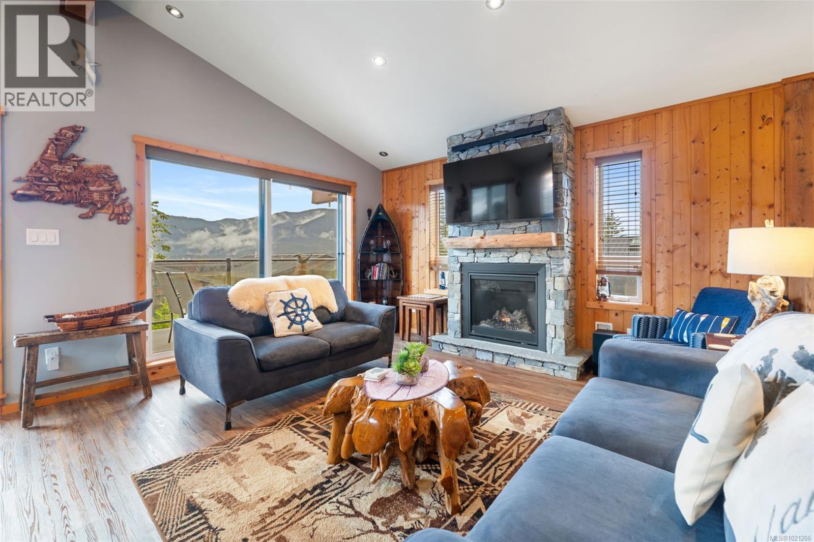 221 6596 Baird Rd, Port Renfrew, British Columbia  V0S 1K0 - Photo 7 - 1021206