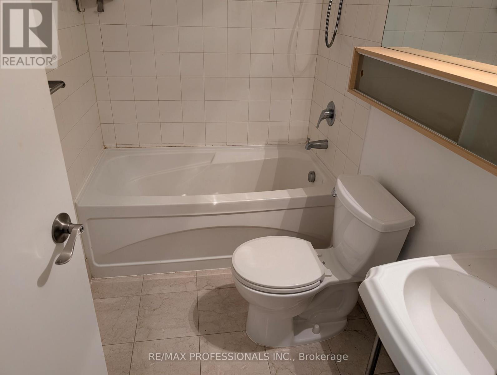 1508 - 85 Bloor Street E, Toronto, Ontario M4W 3Y1 - Photo 19 - C12530470