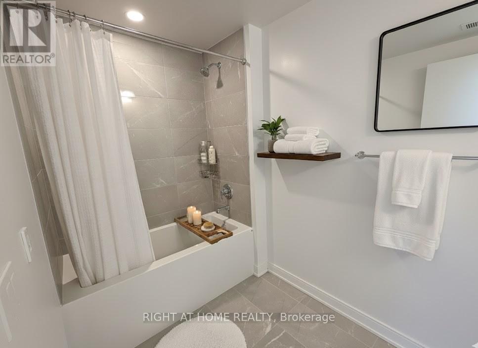 710 - 705 Davis Drive, Newmarket, Ontario  L3Y 0J1 - Photo 10 - N12588320