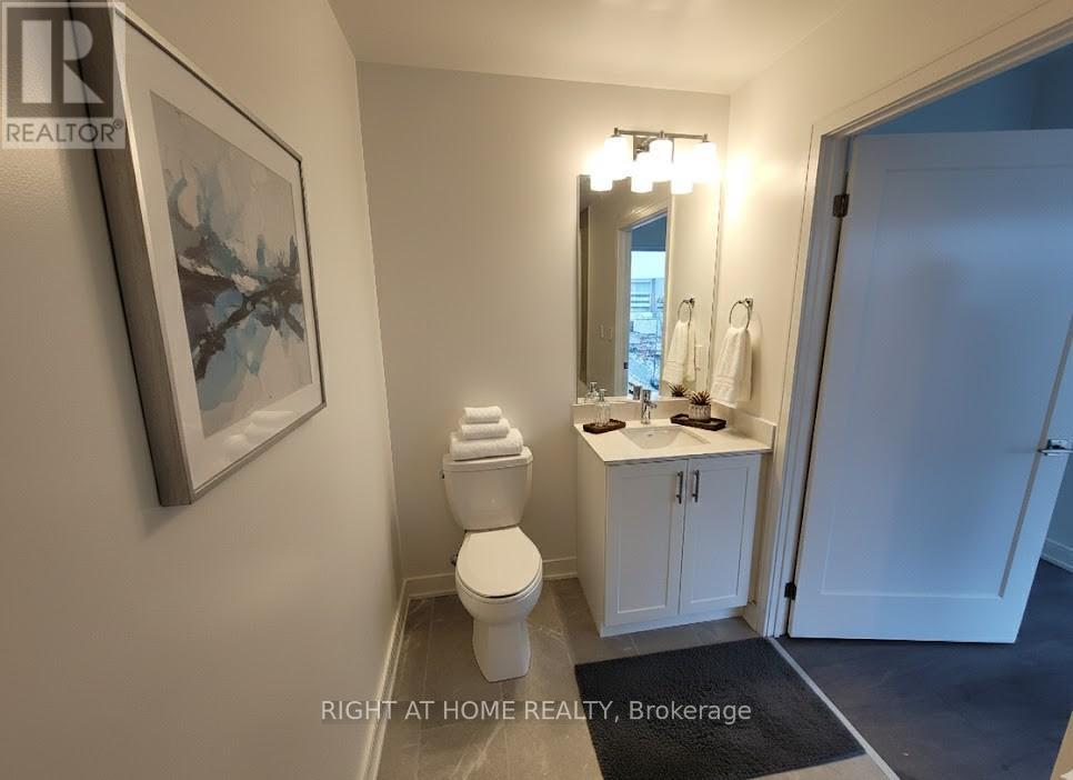 710 - 705 Davis Drive, Newmarket, Ontario  L3Y 0J1 - Photo 8 - N12588320