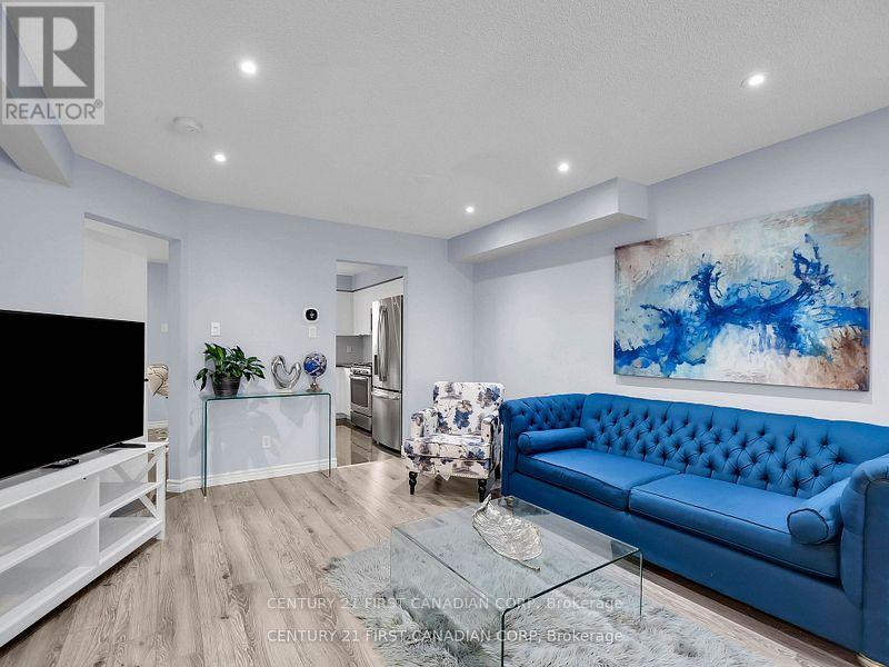 132 Sandy Street, London South, Ontario  N5Z 2C7 - Photo 8 - X12588420