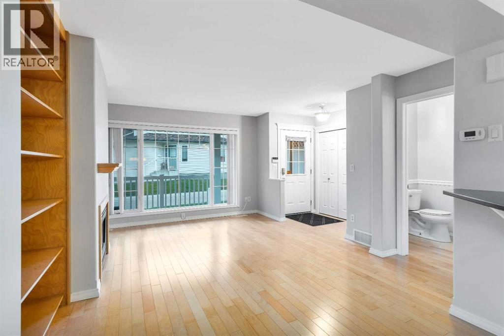 10, 73 Addington Drive, Red Deer, Alberta  T4R 2Z6 - Photo 12 - A2249708