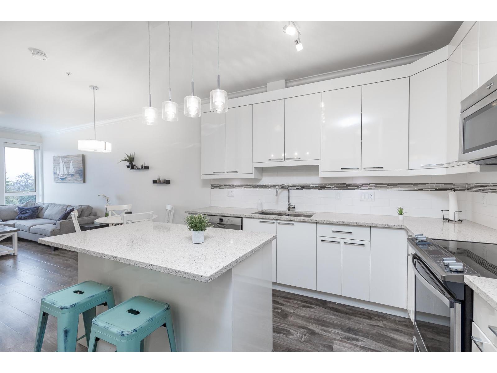 508 19228 64 Avenue, Surrey, British Columbia  V3S 7C9 - Photo 3 - R3052711