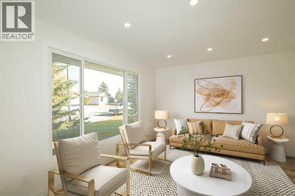 35 Cole Street, Red Deer, Alberta  T4P 2E5 - Photo 1 - A2261095