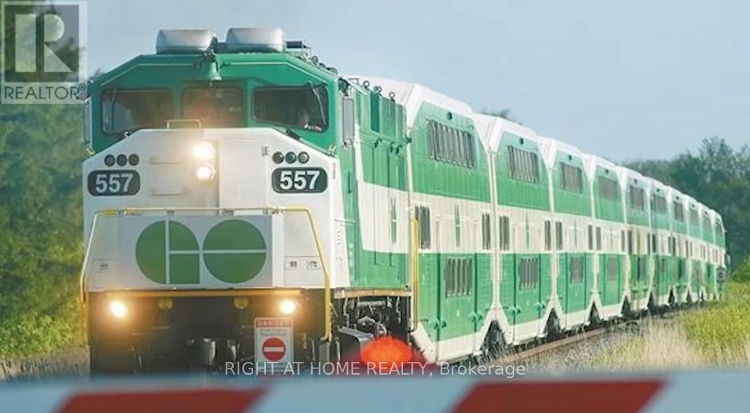 710 - 705 Davis Drive, Newmarket, Ontario  L3Y 0J1 - Photo 24 - N12588320