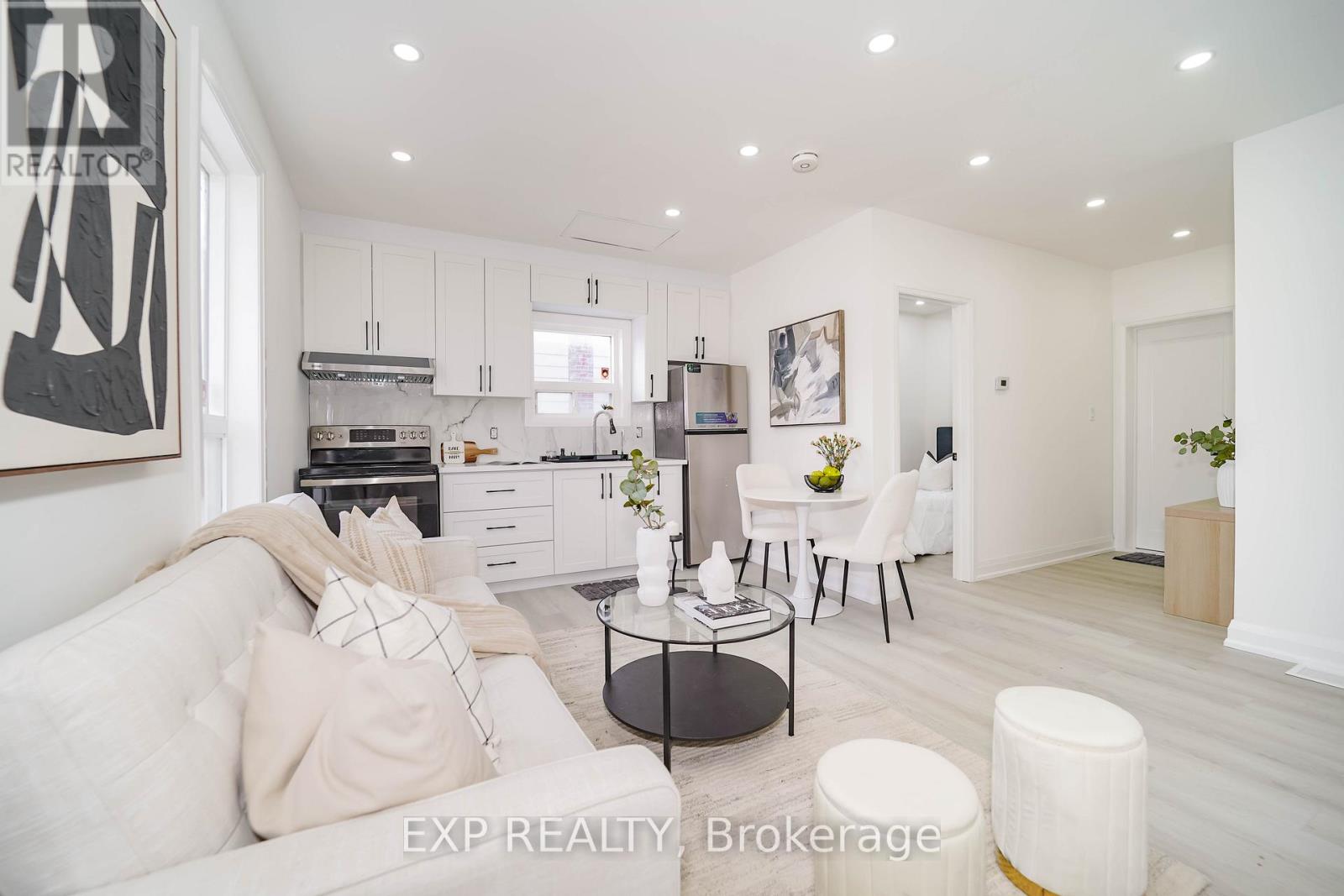 288 Celina Street, Oshawa, Ontario  L1H 4P1 - Photo 4 - E12588410