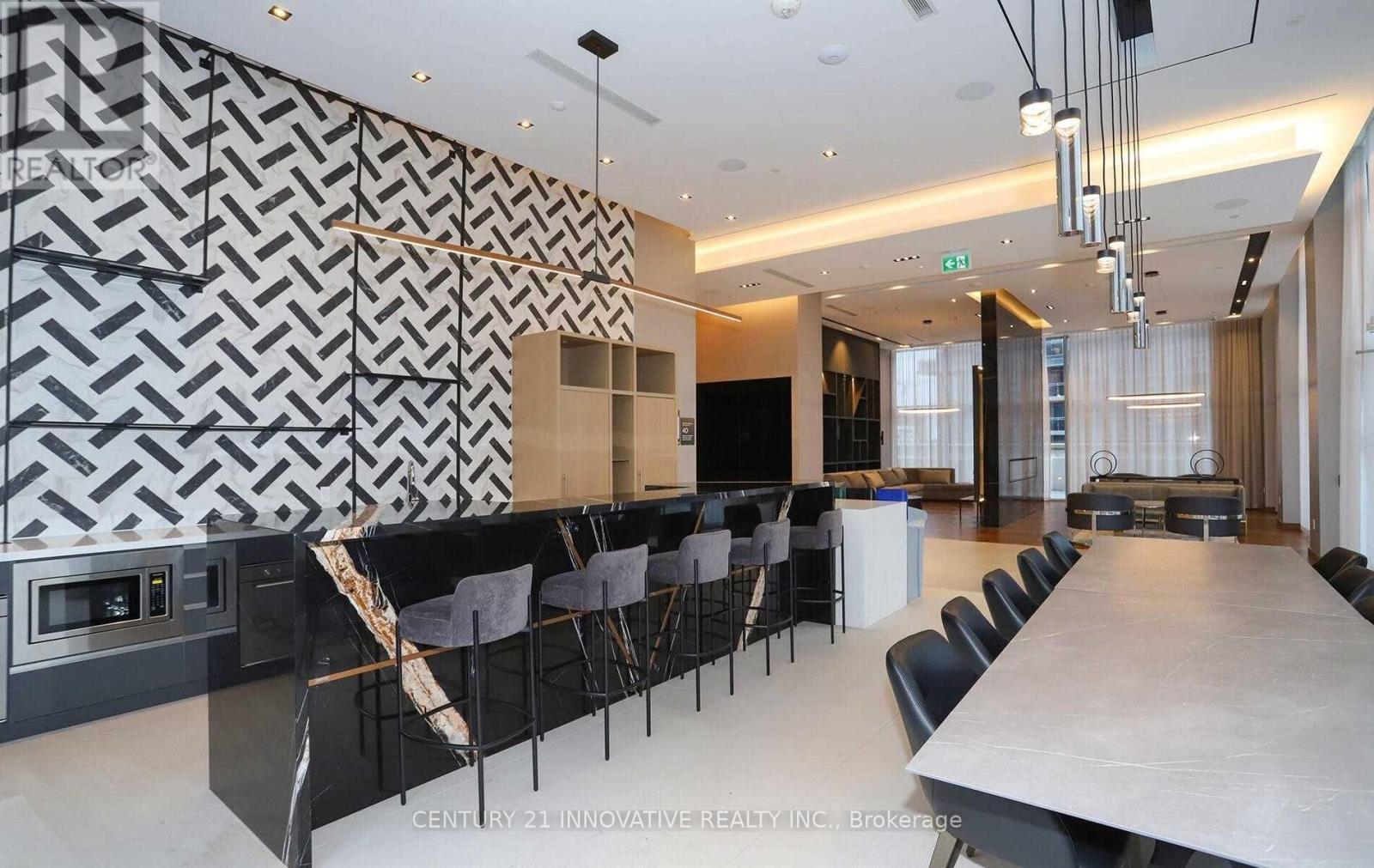 2008 - 225 Village Green Square, Toronto, Ontario  M1S 0K5 - Photo 16 - E12588426