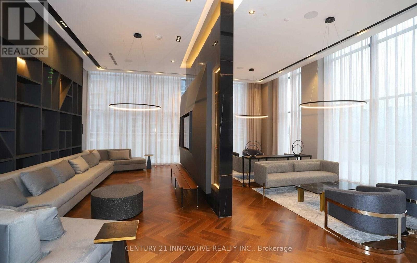 2008 - 225 Village Green Square, Toronto, Ontario  M1S 0K5 - Photo 17 - E12588426