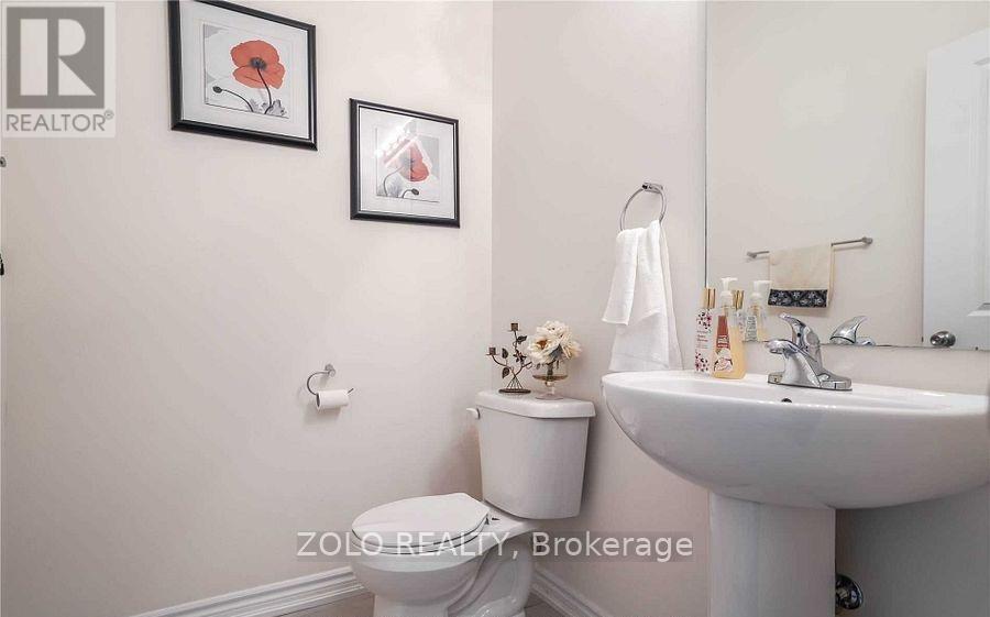 42 Brent Crescent, Clarington, Ontario  L1C 0V9 - Photo 10 - E12588436