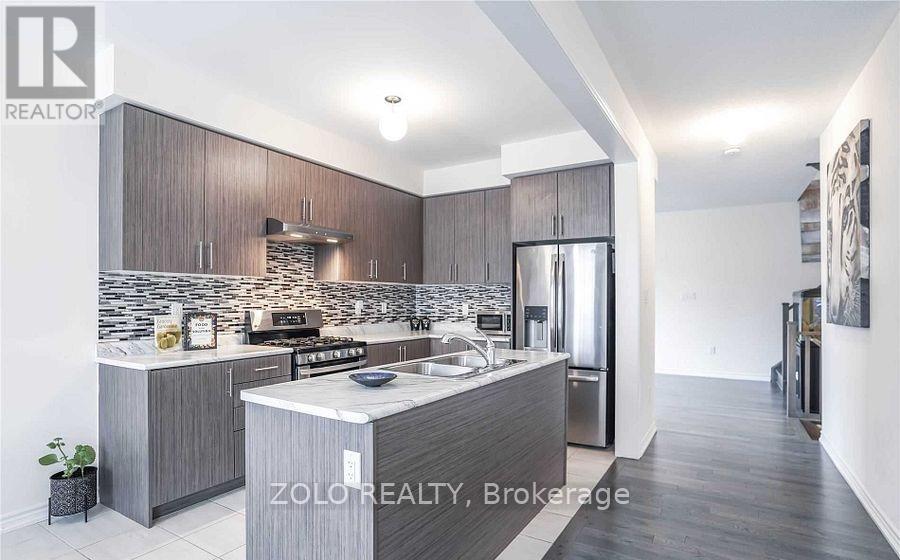 42 Brent Crescent, Clarington, Ontario  L1C 0V9 - Photo 9 - E12588436