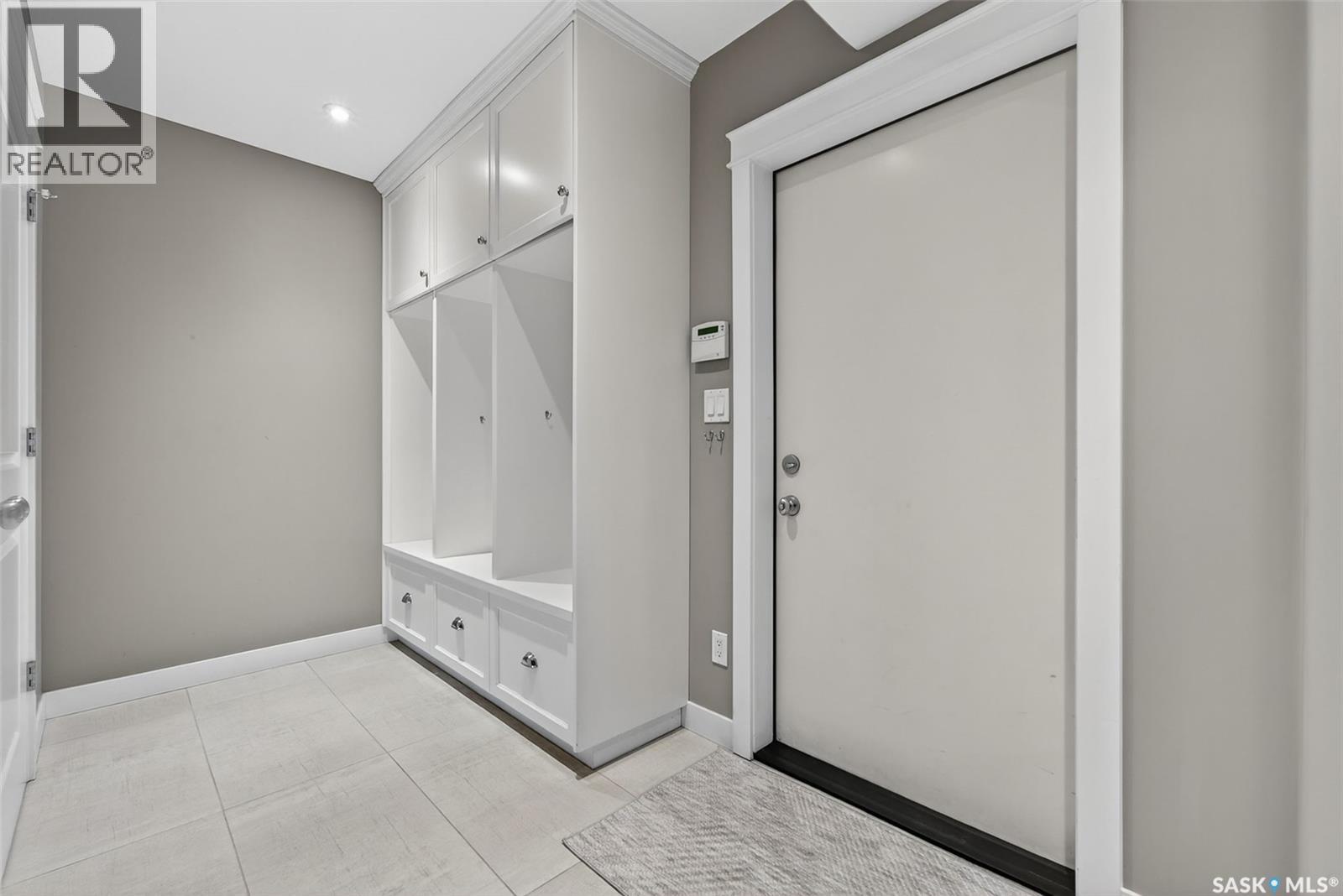 3406 Green Brook Road, Regina, Saskatchewan  S4V 3K2 - Photo 3 - SK024886