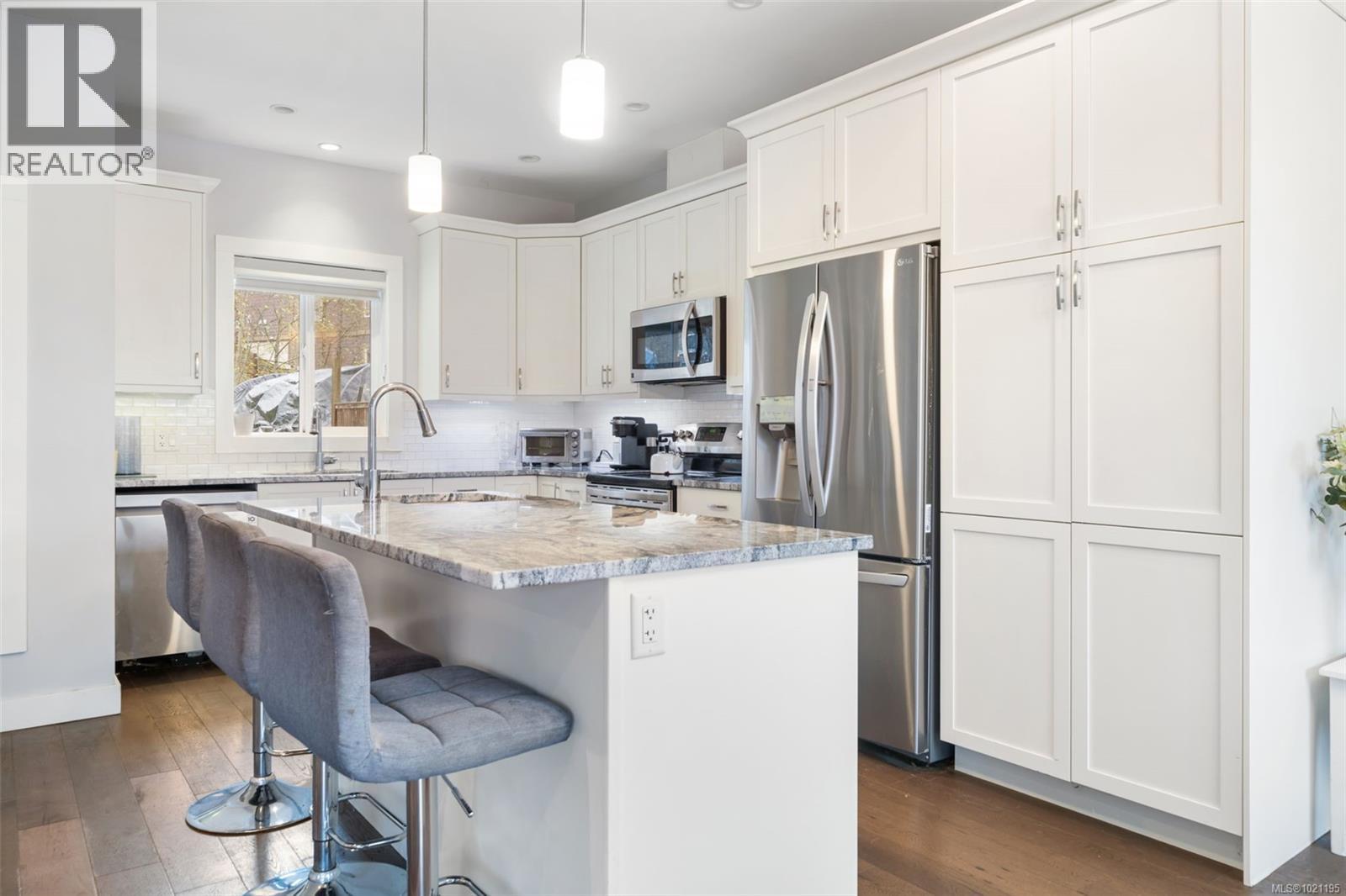 374 Point Ideal Dr, Lake Cowichan, British Columbia  V0R 2G0 - Photo 10 - 1021195