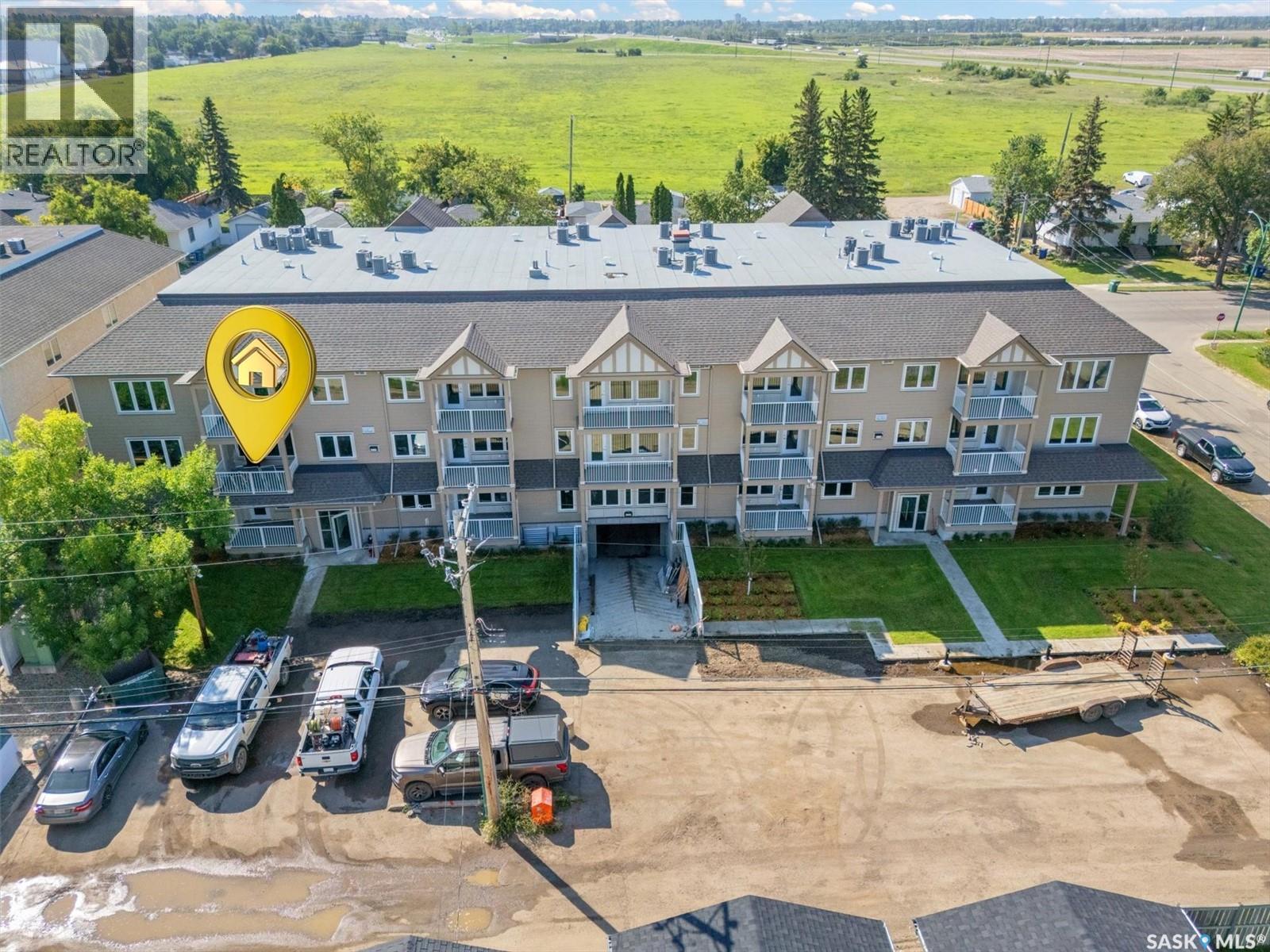 202 318 108th STREET W, saskatoon, Saskatchewan