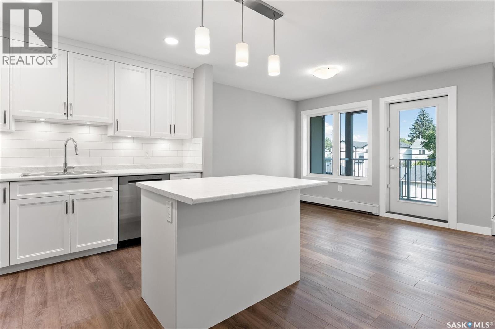 202 318 108th Street W, Saskatoon, Saskatchewan  S7N 1P8 - Photo 2 - SK024945