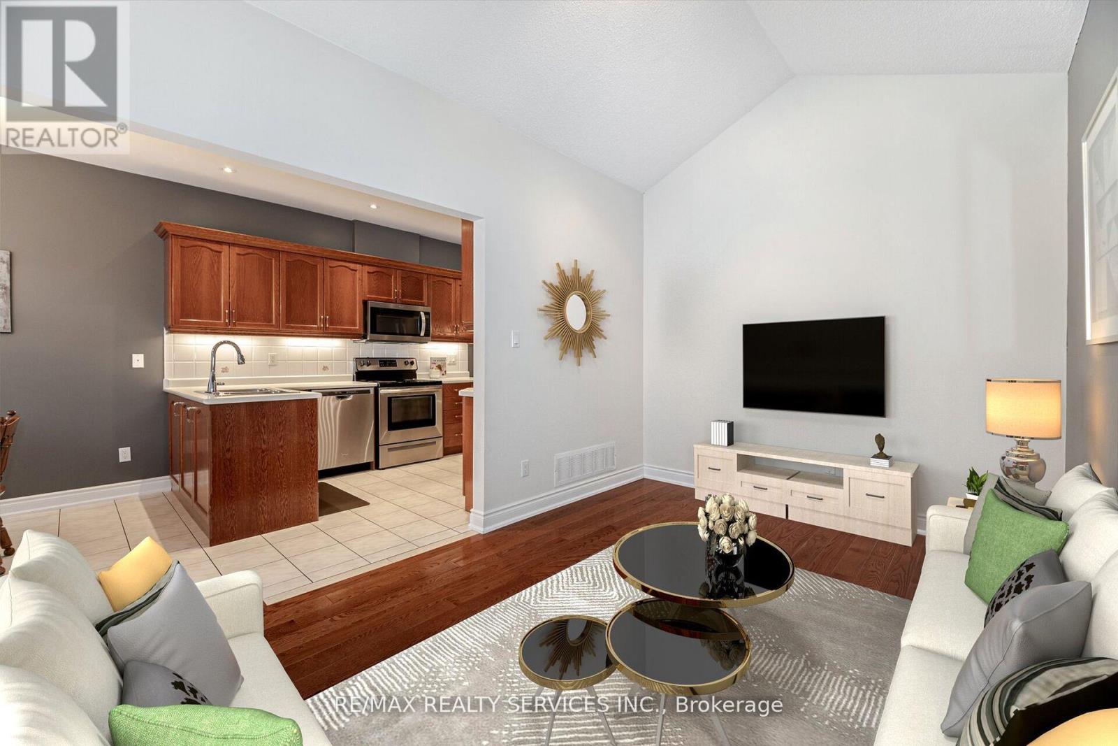 3 Tuscany Lane, Brampton, Ontario  L6R 1W5 - Photo 17 - W12588412