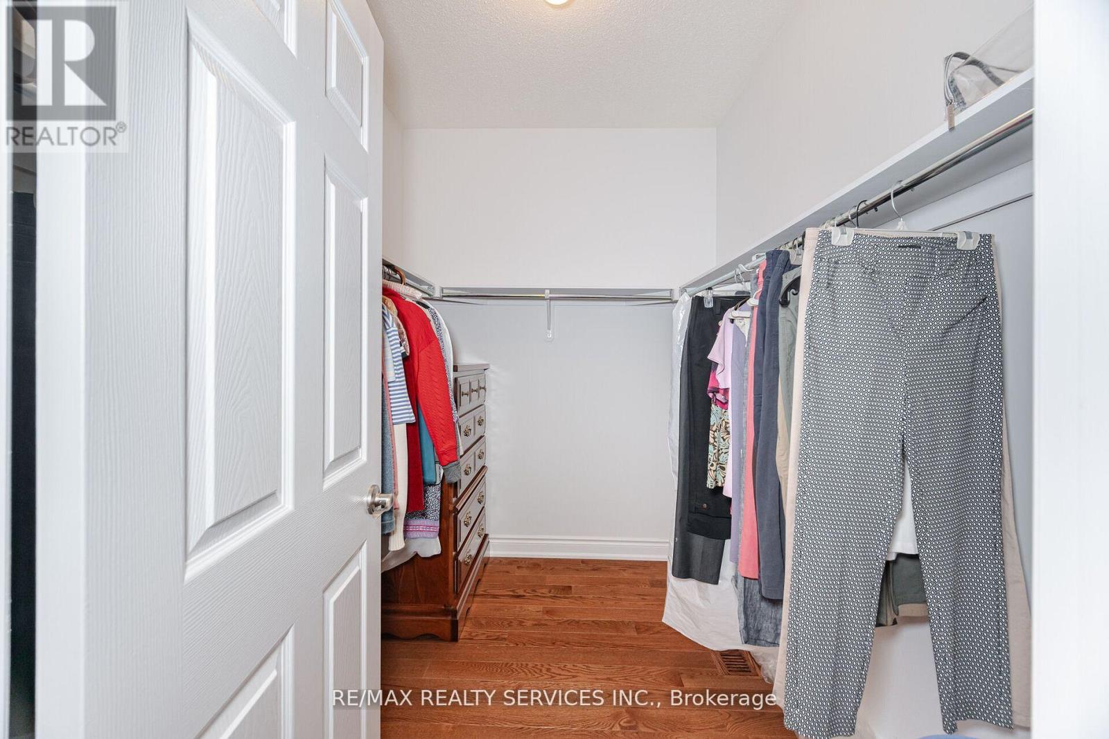 3 Tuscany Lane, Brampton, Ontario  L6R 1W5 - Photo 26 - W12588412