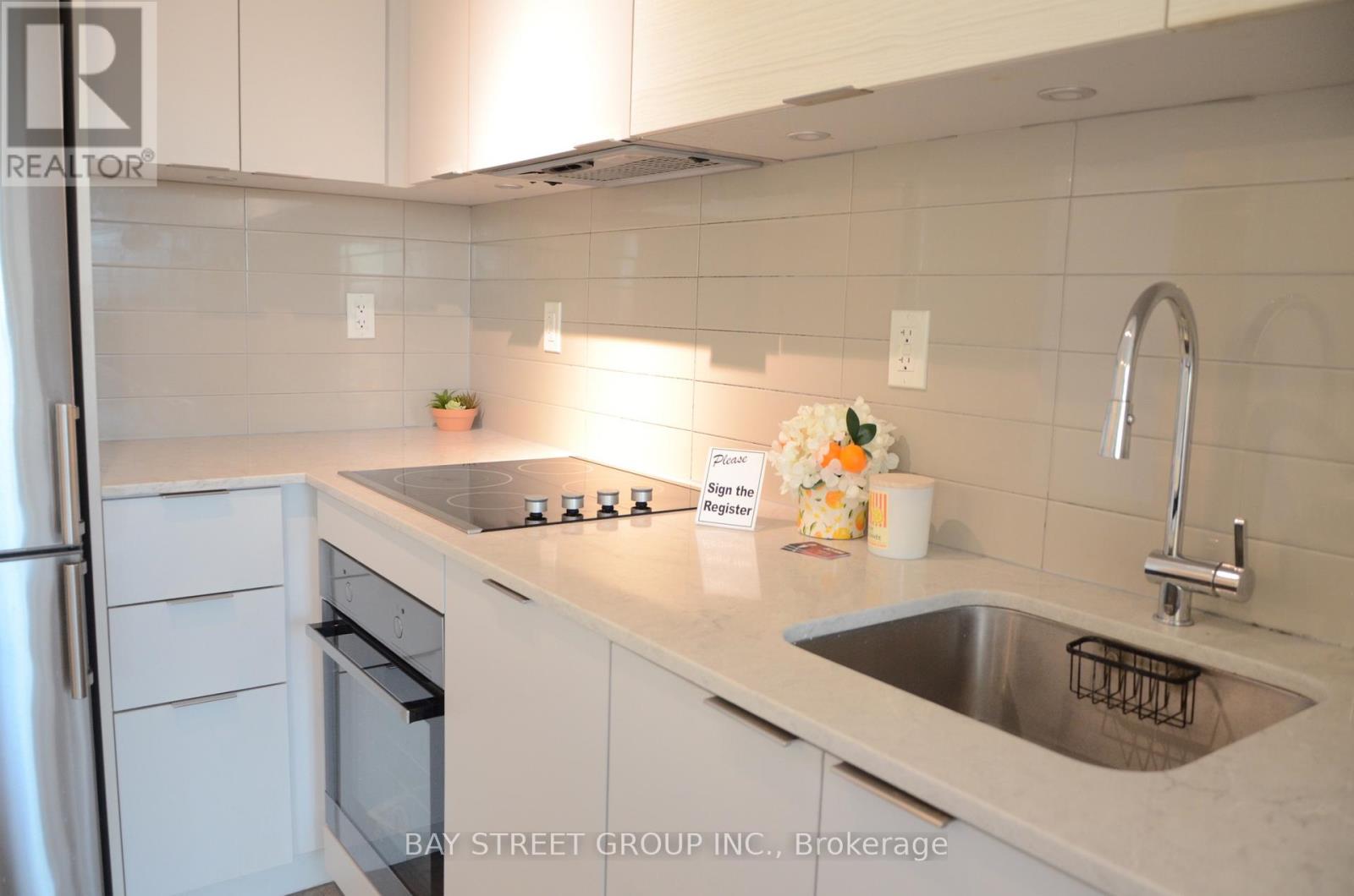 #2003 - 20 Thomas Riley Road, Toronto, Ontario  M9B 0C3 - Photo 2 - W12588422