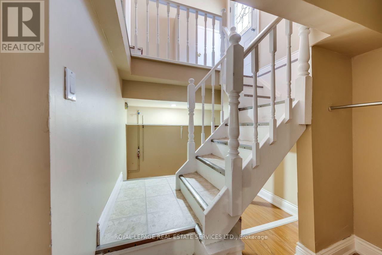 Bsmt - 5254 Astwell Avenue, Mississauga, Ontario  L5R 3H8 - Photo 4 - W12588430