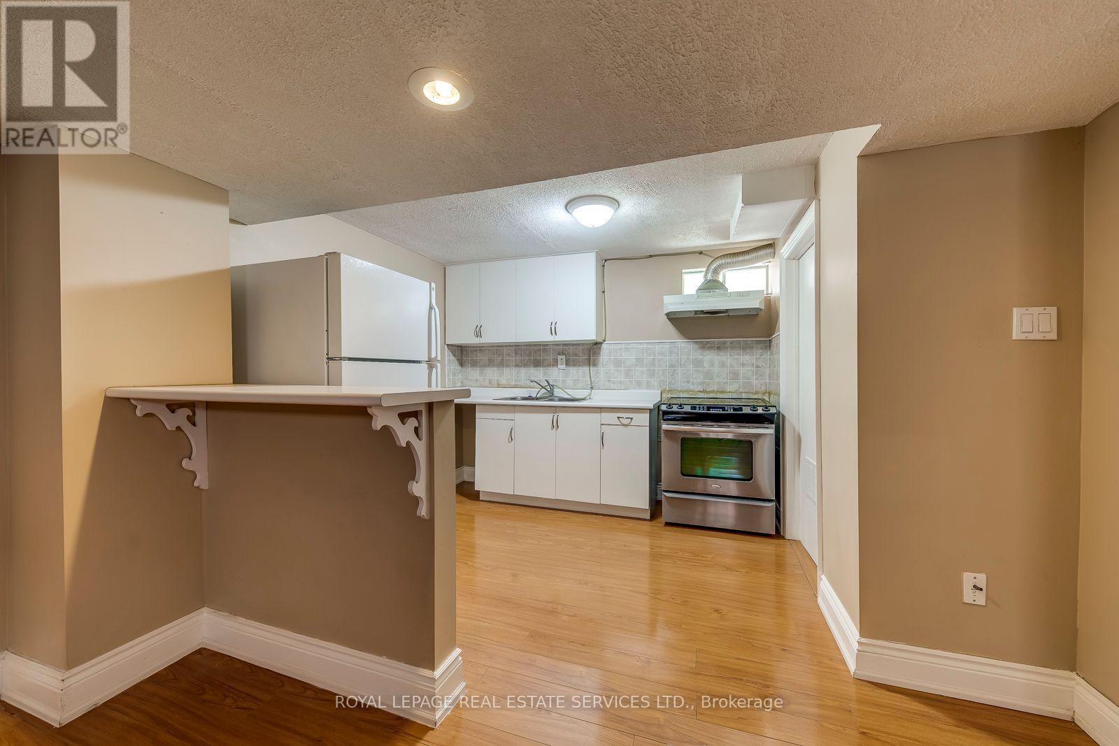 Bsmt - 5254 Astwell Avenue, Mississauga, Ontario  L5R 3H8 - Photo 7 - W12588430