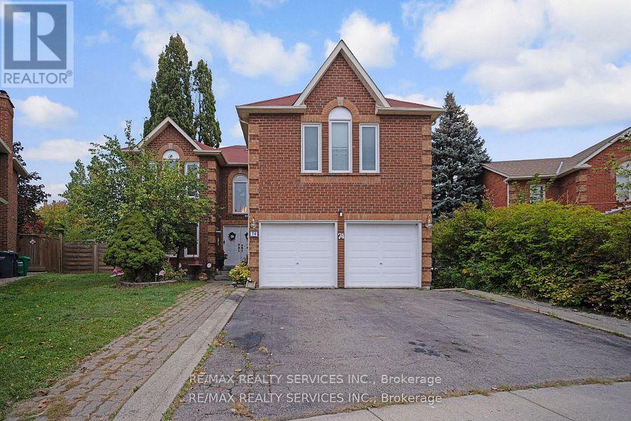 74 LEEWARD DRIVE N, Brampton, Ontario
