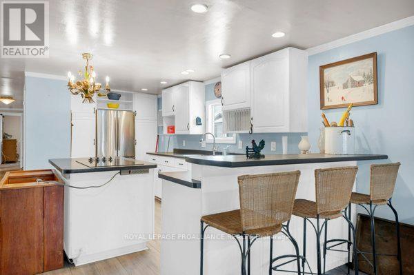 121 - 529 Old Highway 2, Quinte West, Ontario  K8P 4G5 - Photo 5 - X12588456