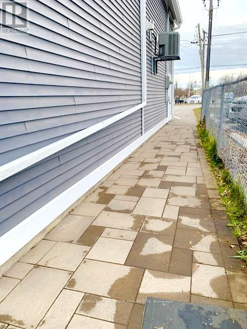 Unit 1 - 126 Reach Street, Uxbridge, Ontario  L9P 1L3 - Photo 3 - N12588364