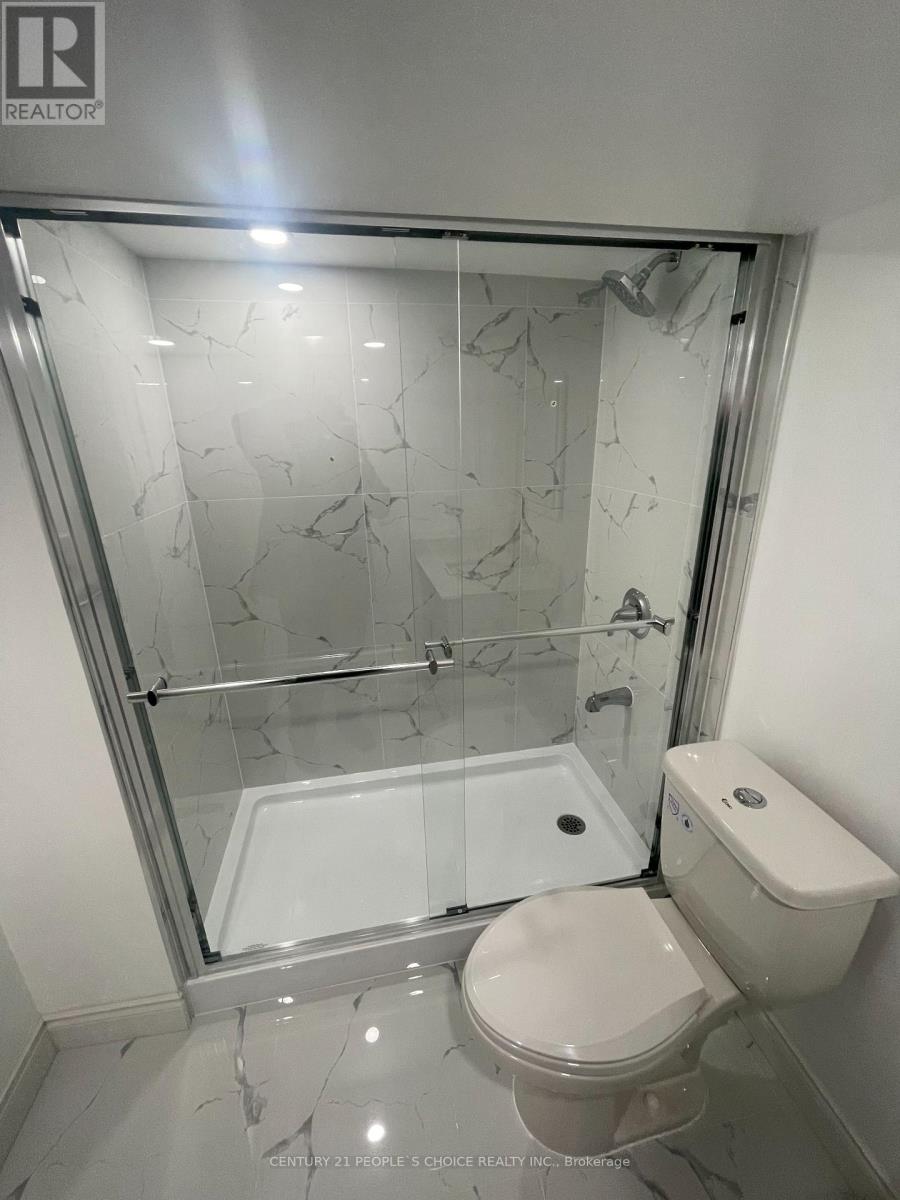 Lower Level - 340 Bristol Road, Mississauga, Ontario  L5R 2J7 - Photo 24 - W12444525