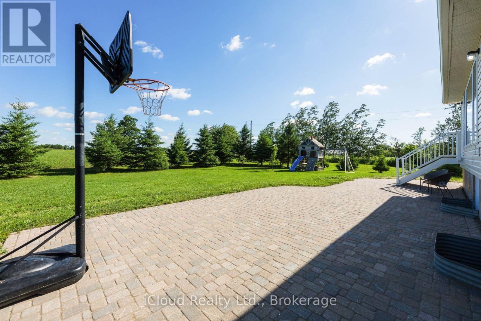 282303 Concession 4-5 Road, East Luther Grand Valley, Ontario  L0N 1G0 - Photo 36 - X12587776