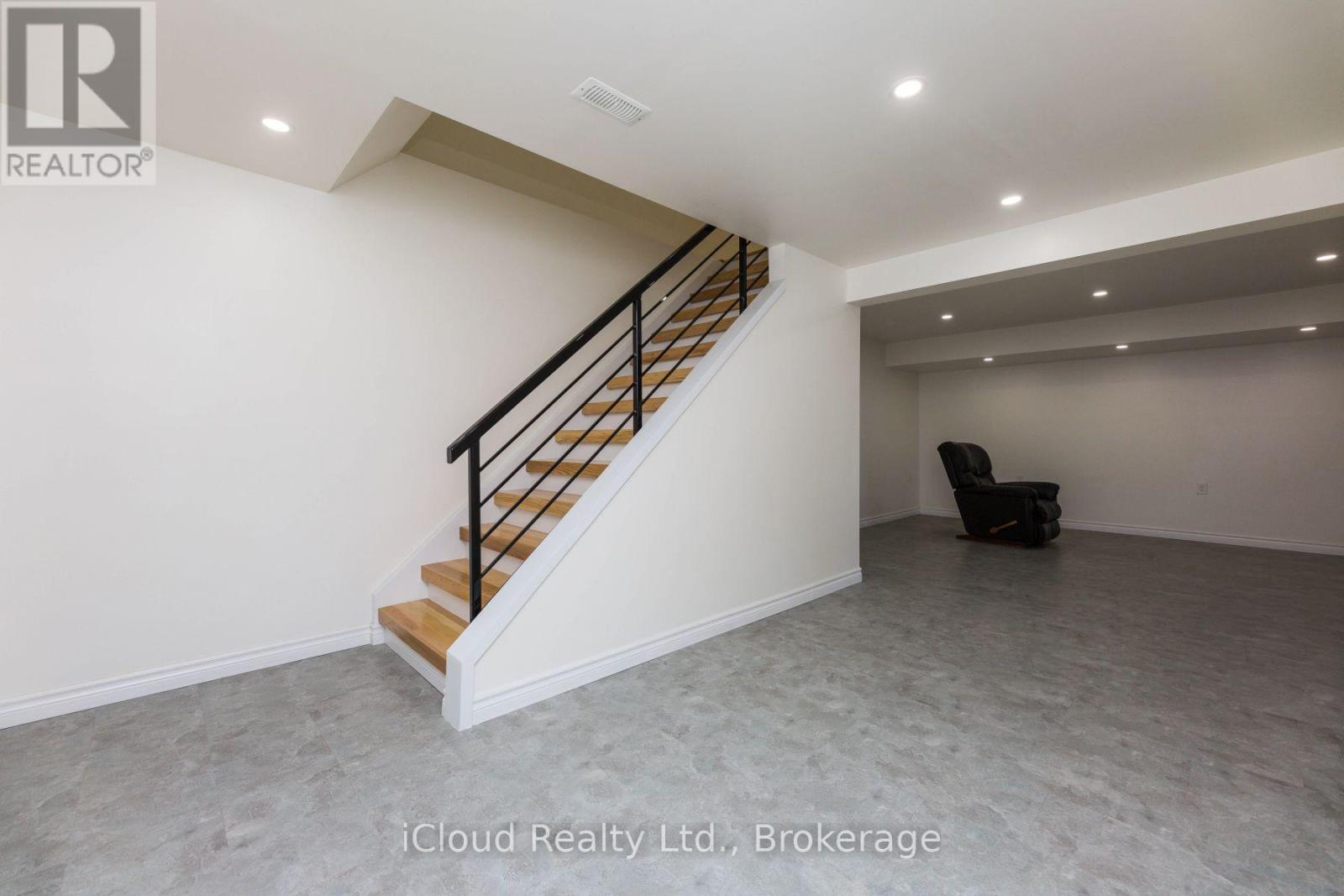 282303 Concession 4-5 Road, East Luther Grand Valley, Ontario  L0N 1G0 - Photo 20 - X12587776