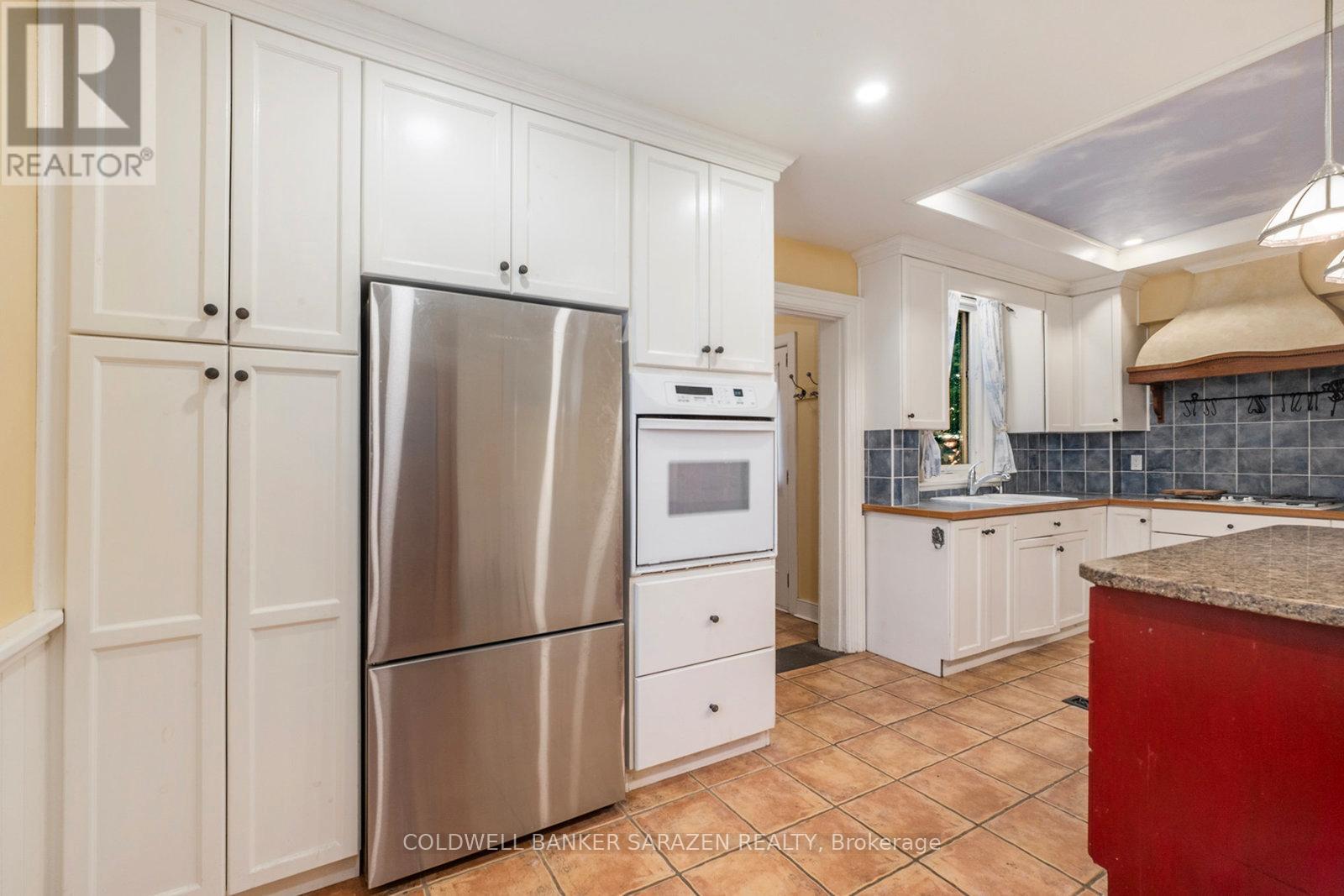 61 Drummond Street E, Perth, Ontario  K7H 1G3 - Photo 9 - X12420150