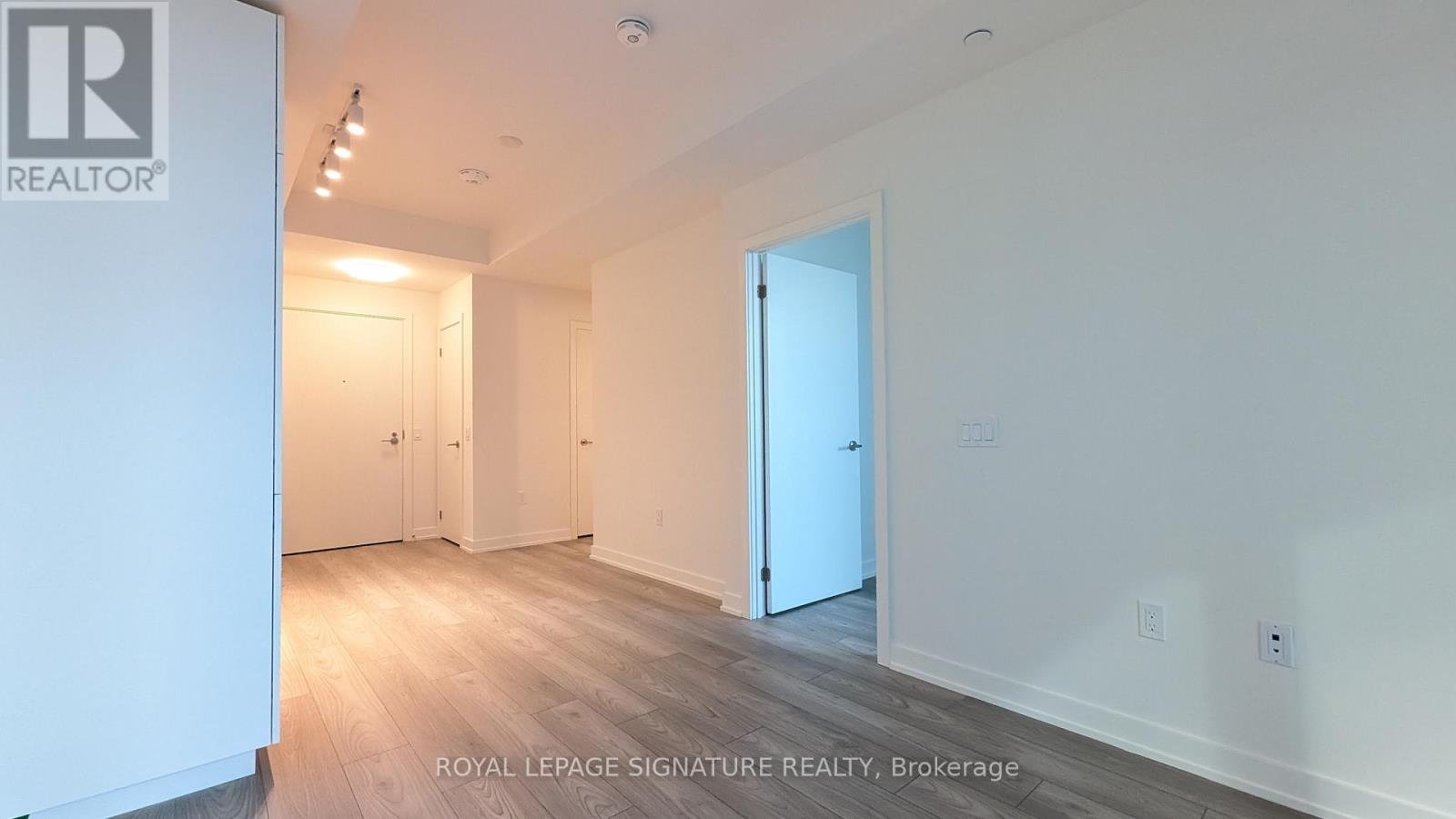 1506 - 120 Broadway Avenue, Toronto, Ontario  M4P 0E9 - Photo 5 - C12588464