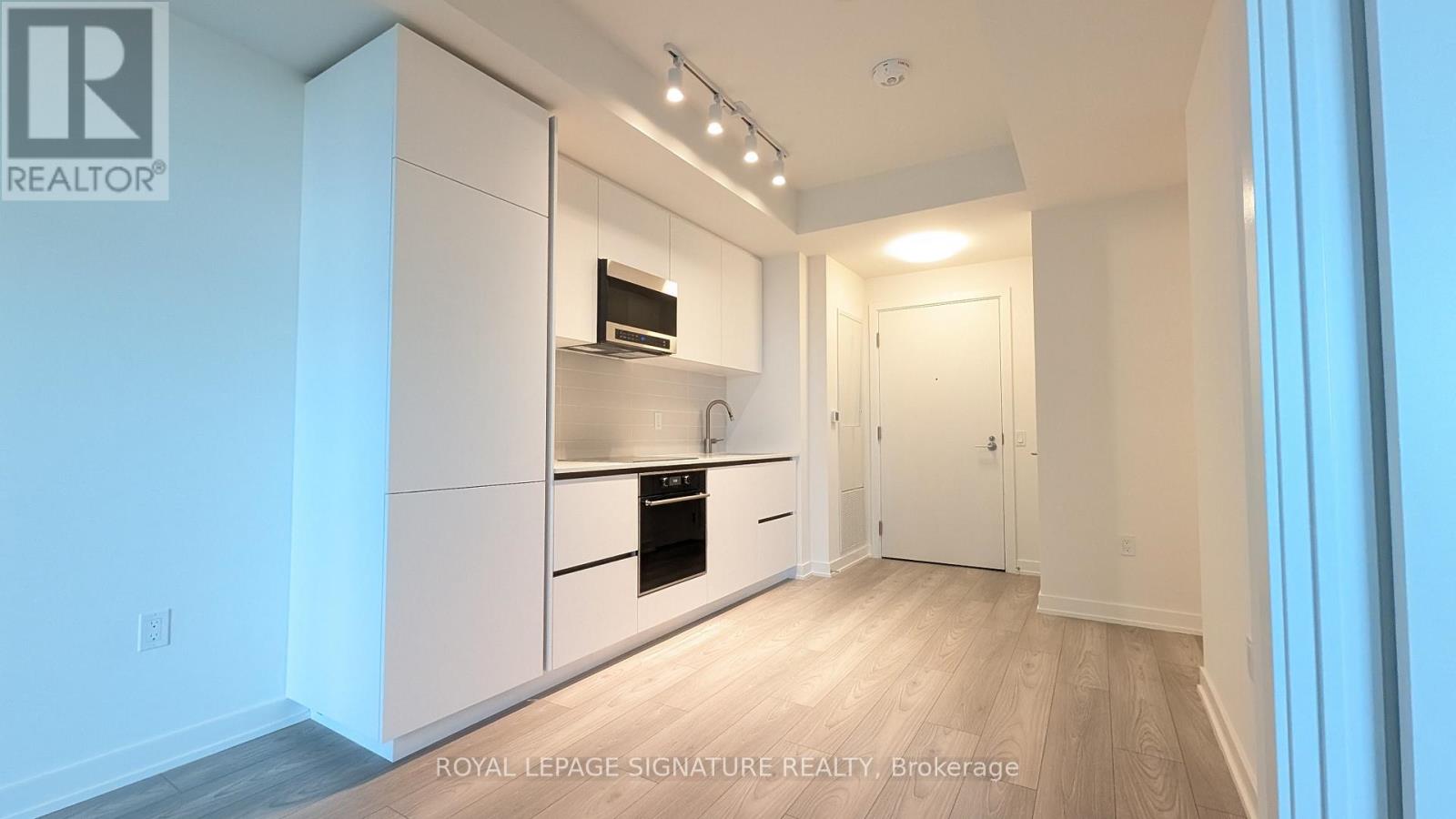 1506 - 120 Broadway Avenue, Toronto, Ontario  M4P 0E9 - Photo 6 - C12588464