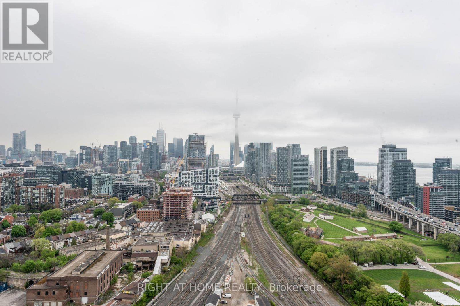 Ph2907 - 30 Ordnance Street, Toronto, Ontario  M6K 0C8 - Photo 31 - C12588466