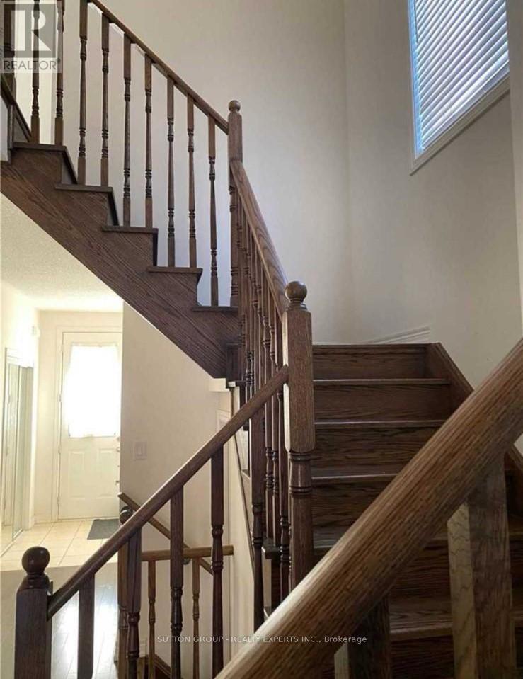 67 Vezna Crescent, Brampton (Credit Valley), Ontario  L6X 5K5 - Photo 10 - W12588460