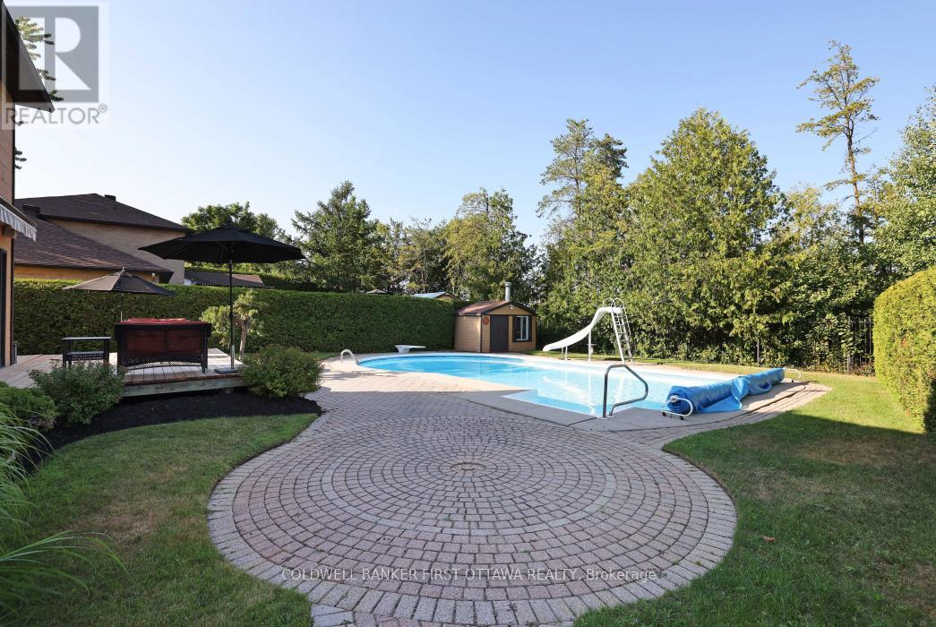 338 Liard Street, Ottawa, Ontario  K2S 1J8 - Photo 39 - X12571630