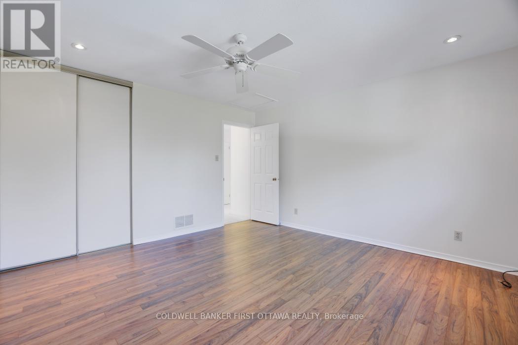 338 Liard Street, Ottawa, Ontario  K2S 1J8 - Photo 38 - X12571630