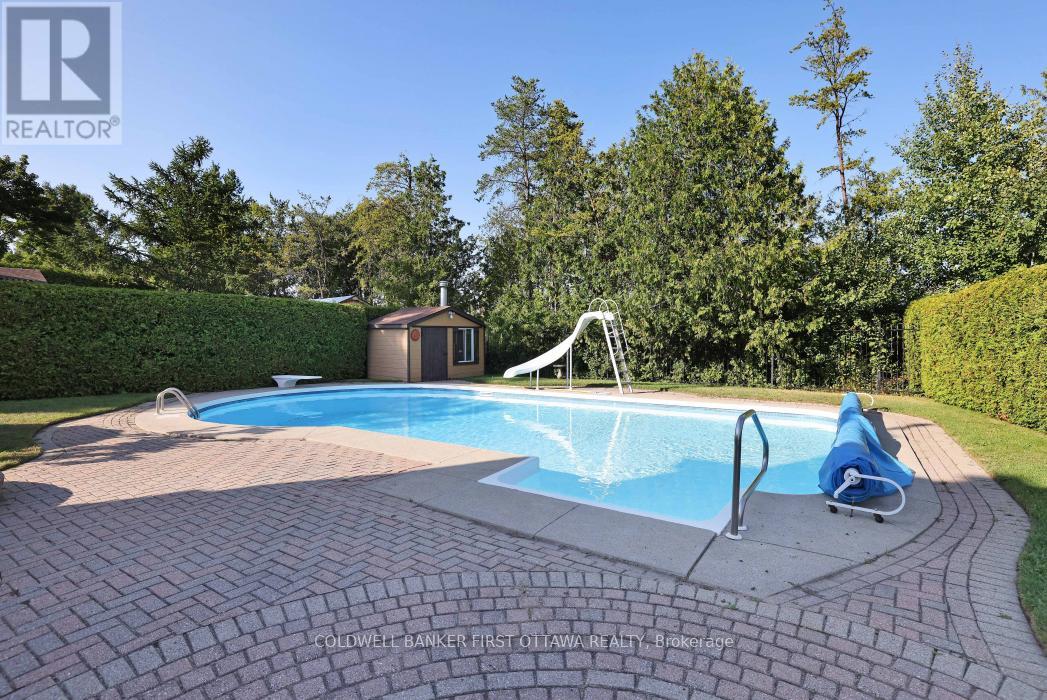 338 Liard Street, Ottawa, Ontario  K2S 1J8 - Photo 40 - X12571630