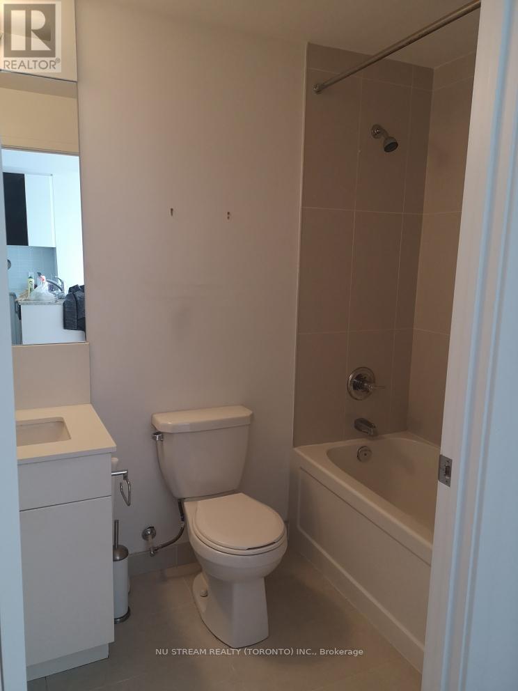 2708 - 89 Dunfield Avenue, Toronto, Ontario  M4S 0A4 - Photo 9 - C12588488