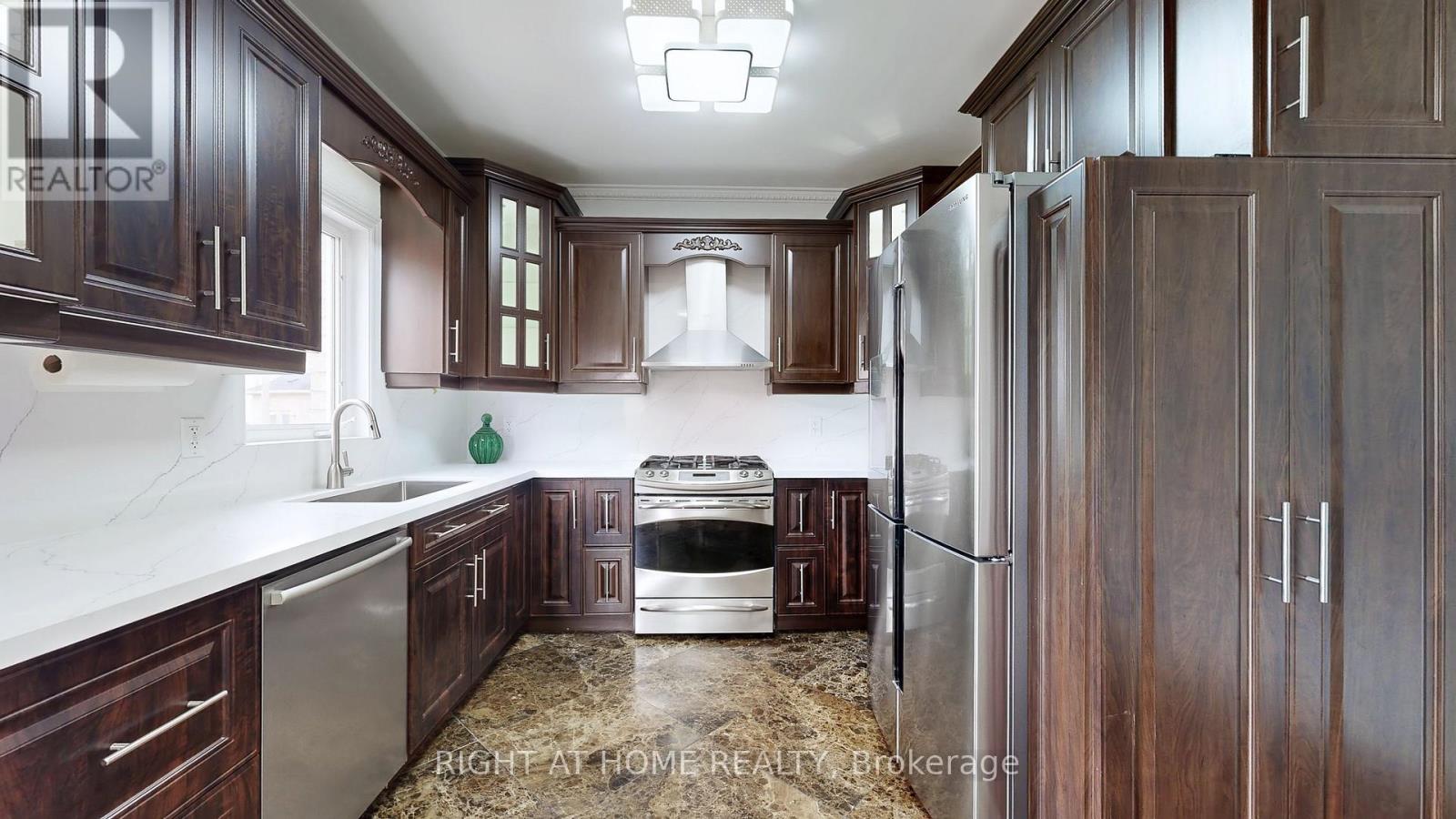 419 Elson Street, Markham, Ontario  L3S 4T8 - Photo 10 - N12584360