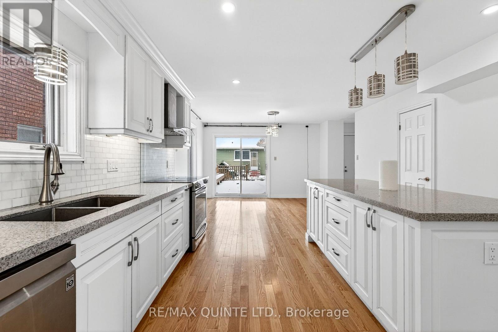 236 Palmer Road, Belleville, Ontario  K8N 4Z2 - Photo 11 - X12535754