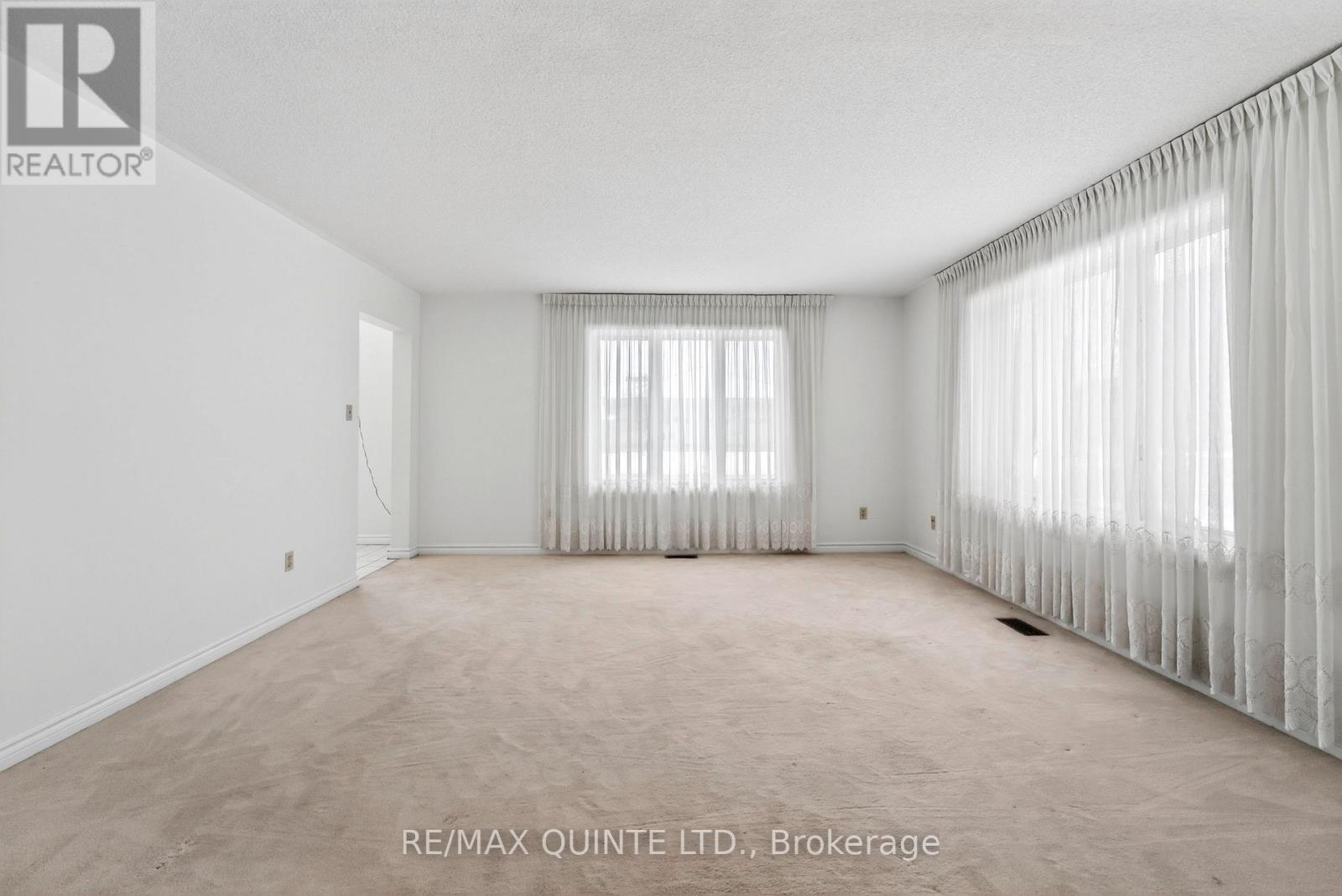 236 Palmer Road, Belleville, Ontario  K8N 4Z2 - Photo 18 - X12535754