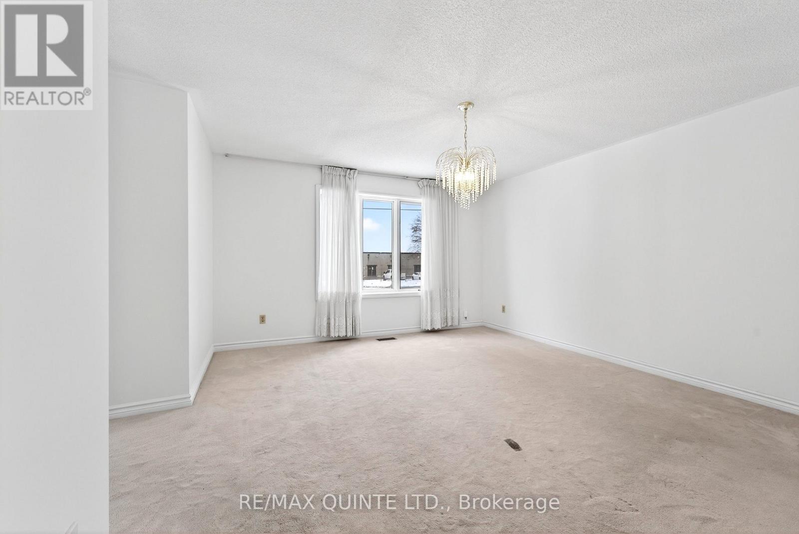 236 Palmer Road, Belleville, Ontario  K8N 4Z2 - Photo 15 - X12535754