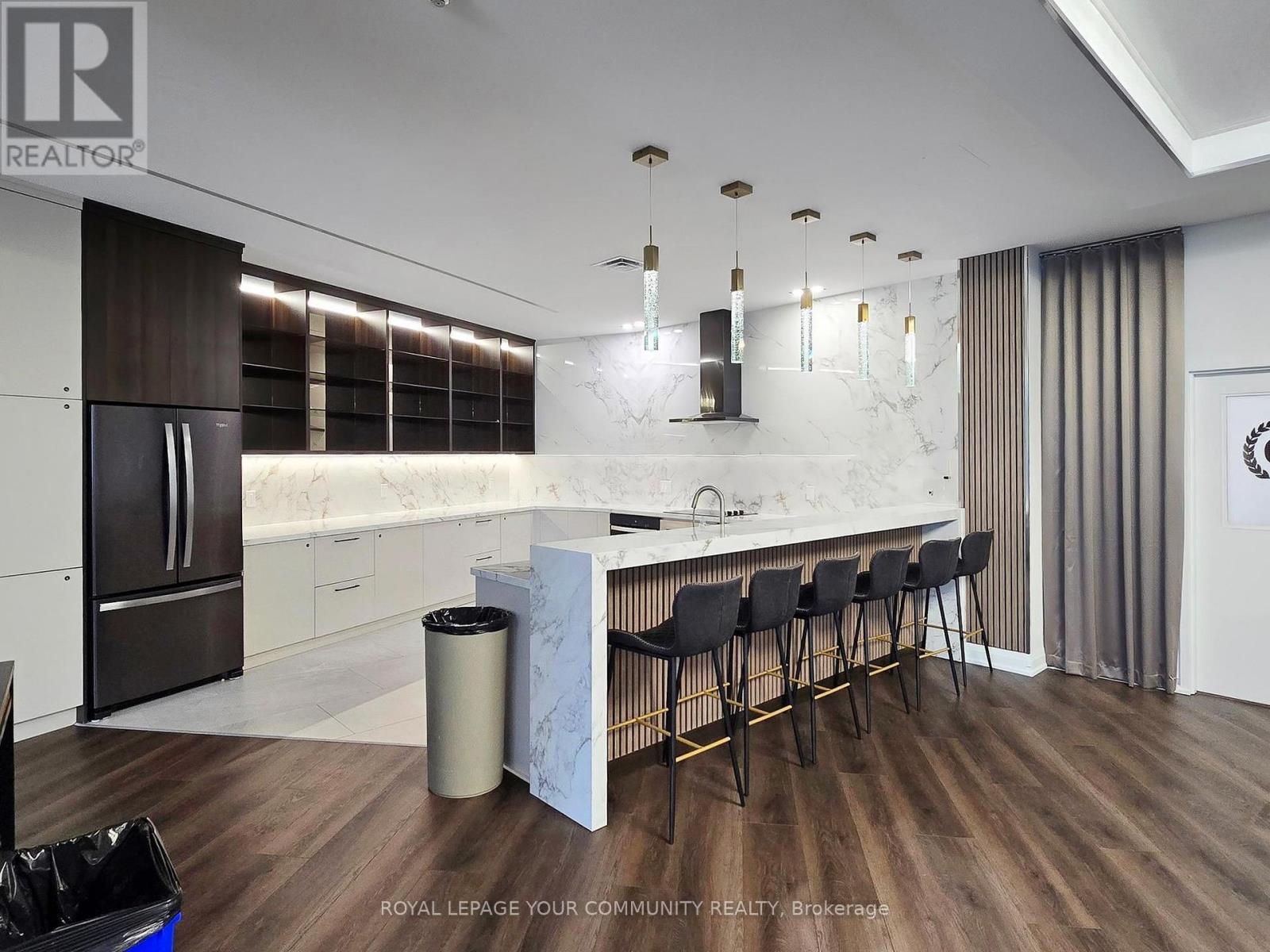 810 - 30 Harding Boulevard W, Richmond Hill, Ontario  L4C 9M3 - Photo 30 - N12588472