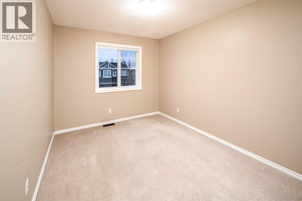 18 Hidden Creek Point Nw, Calgary, Alberta  T3A 6J6 - Photo 20 - A2272344