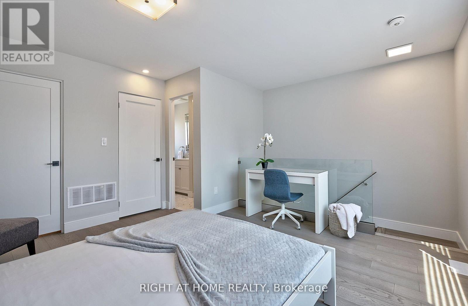 5 - 106 Lappin Avenue, Toronto, Ontario  M6H 1Y4 - Photo 4 - W12588478