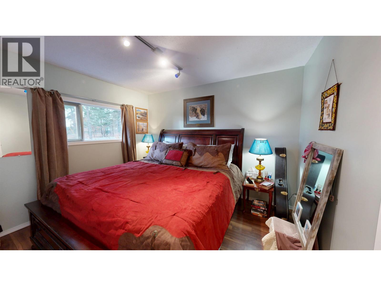 3743 Emerald Crescent, Lac La Hache, British Columbia  V0K 1T0 - Photo 27 - R3071043