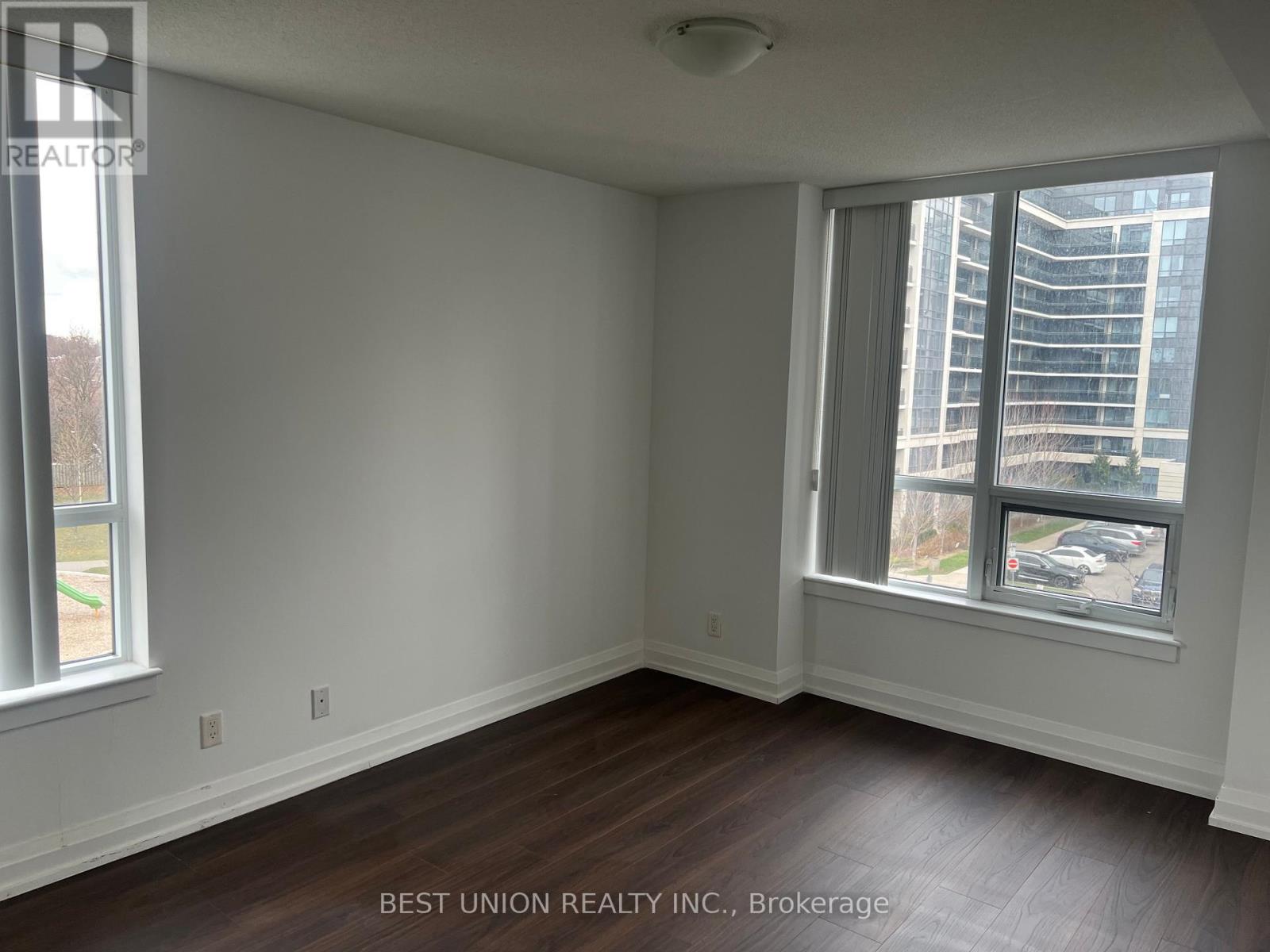 523 - 370 Highway 7 Avenue E, Richmond Hill (Doncrest), Ontario  L4B 1A7 - Photo 8 - N12580488