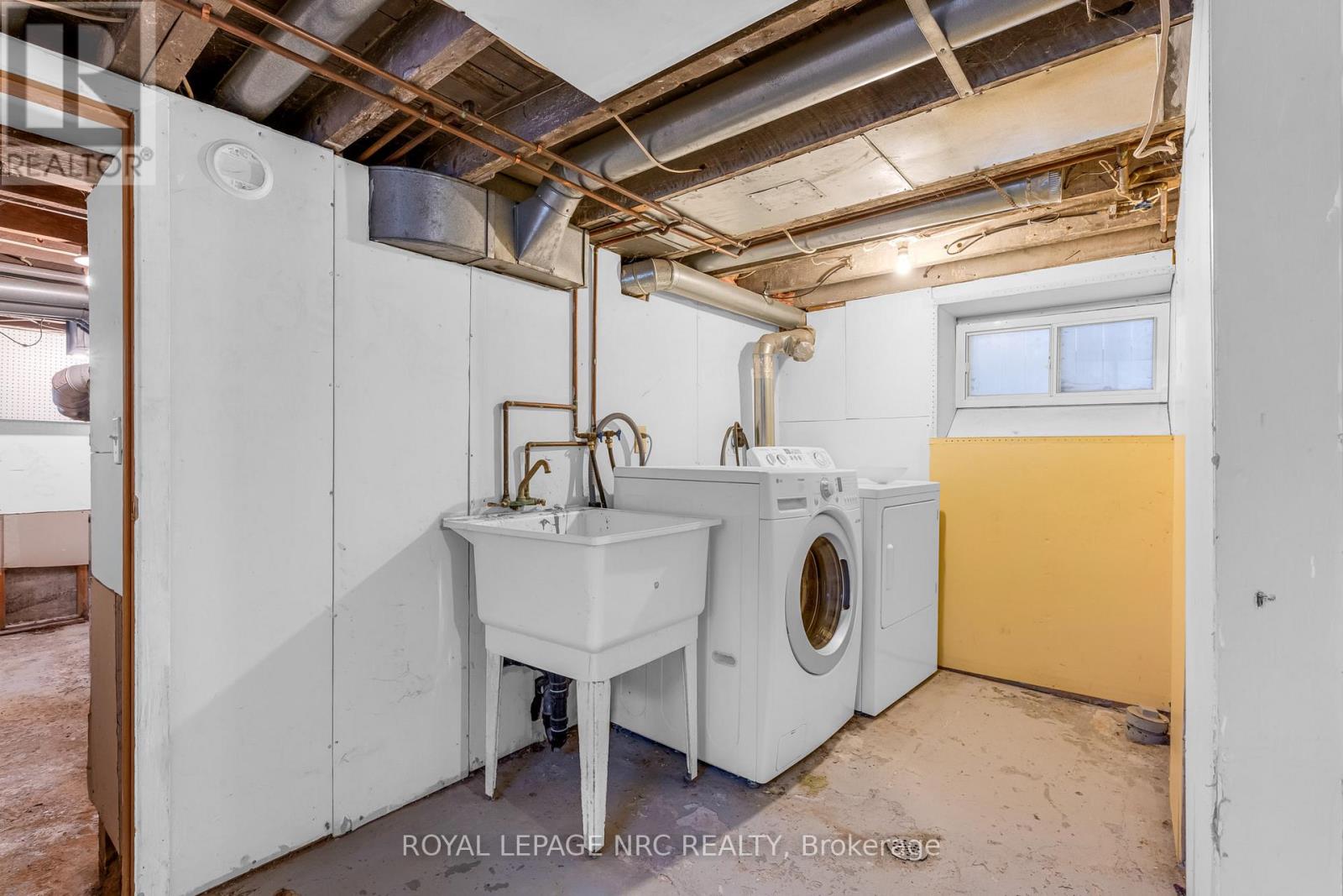 36 Elizabeth Street, St. Catharines, Ontario  L2R 2L4 - Photo 24 - X12588516