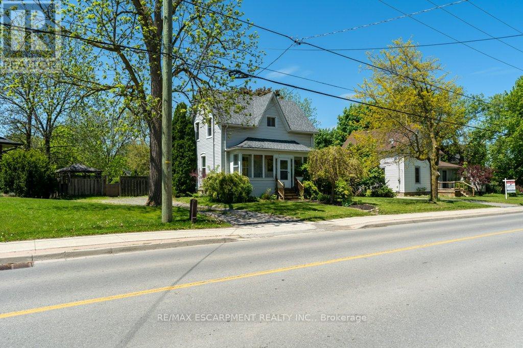 4216 Mountain Street, Lincoln, Ontario  L0R 1B0 - Photo 4 - X12162247